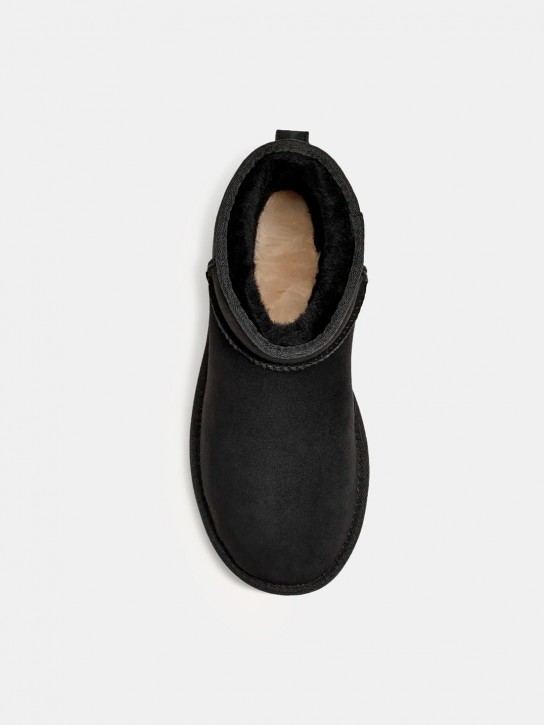 UGG Classic Mini II