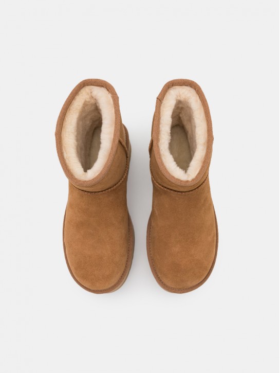 UGG Classic mini platform